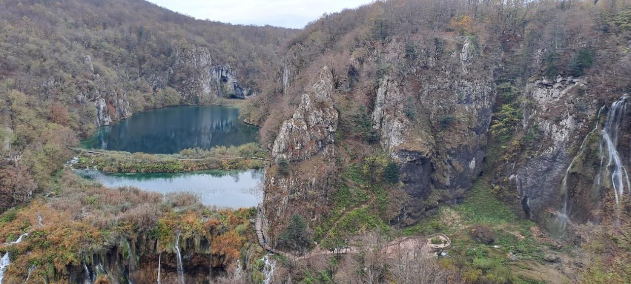 B&B Green Serenity Plitvice Lakes พลิตวิชกา เยเซรา ภายนอก รูปภาพ